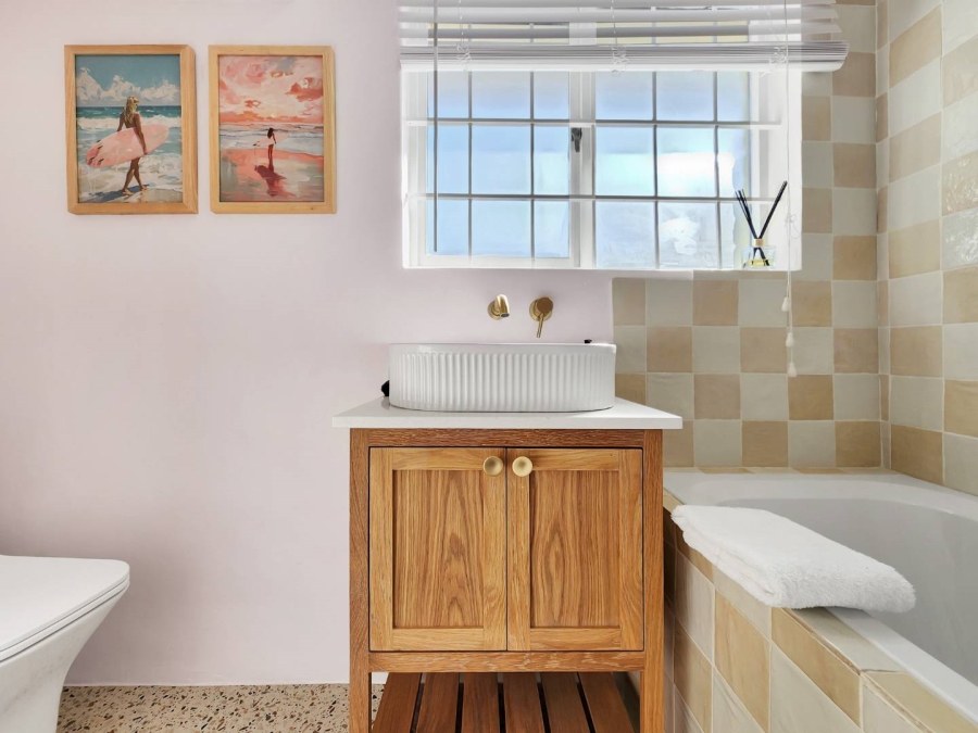 To Let 2 Bedroom Property for Rent in Beach Estate Western Cape